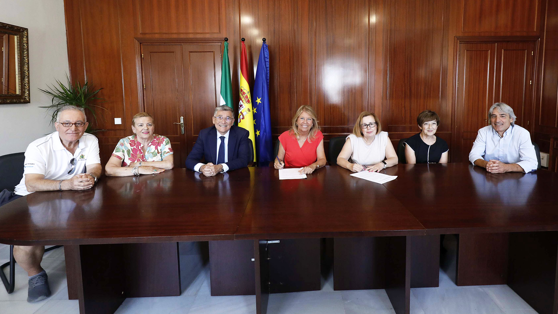 Renovados los acuerdos económicos con Avance Positivo, Sampedreña y Valores
