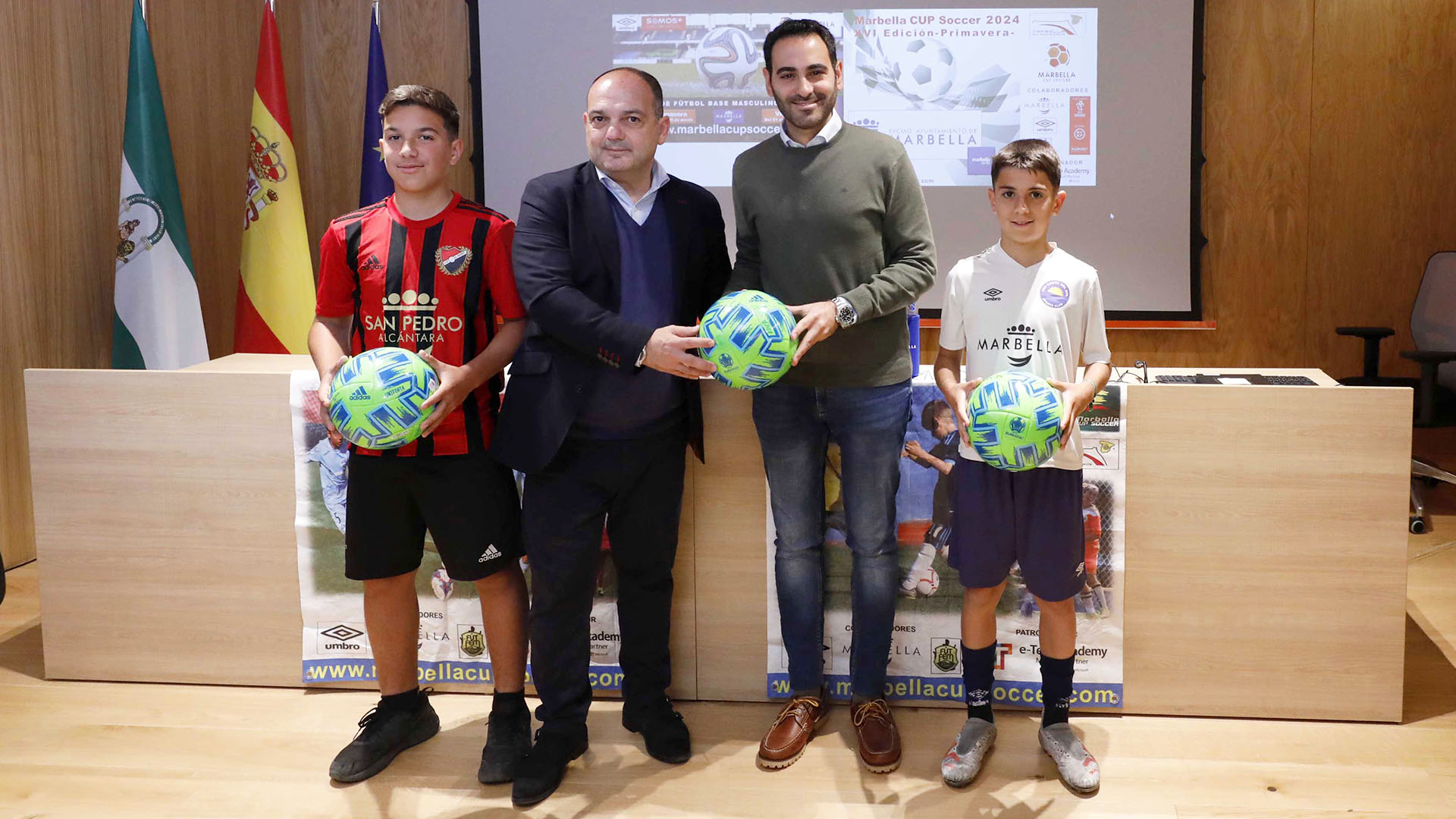 Más de 1.200 jugadores visitan San Pedro Alcántara para la XVI Cup Soccer