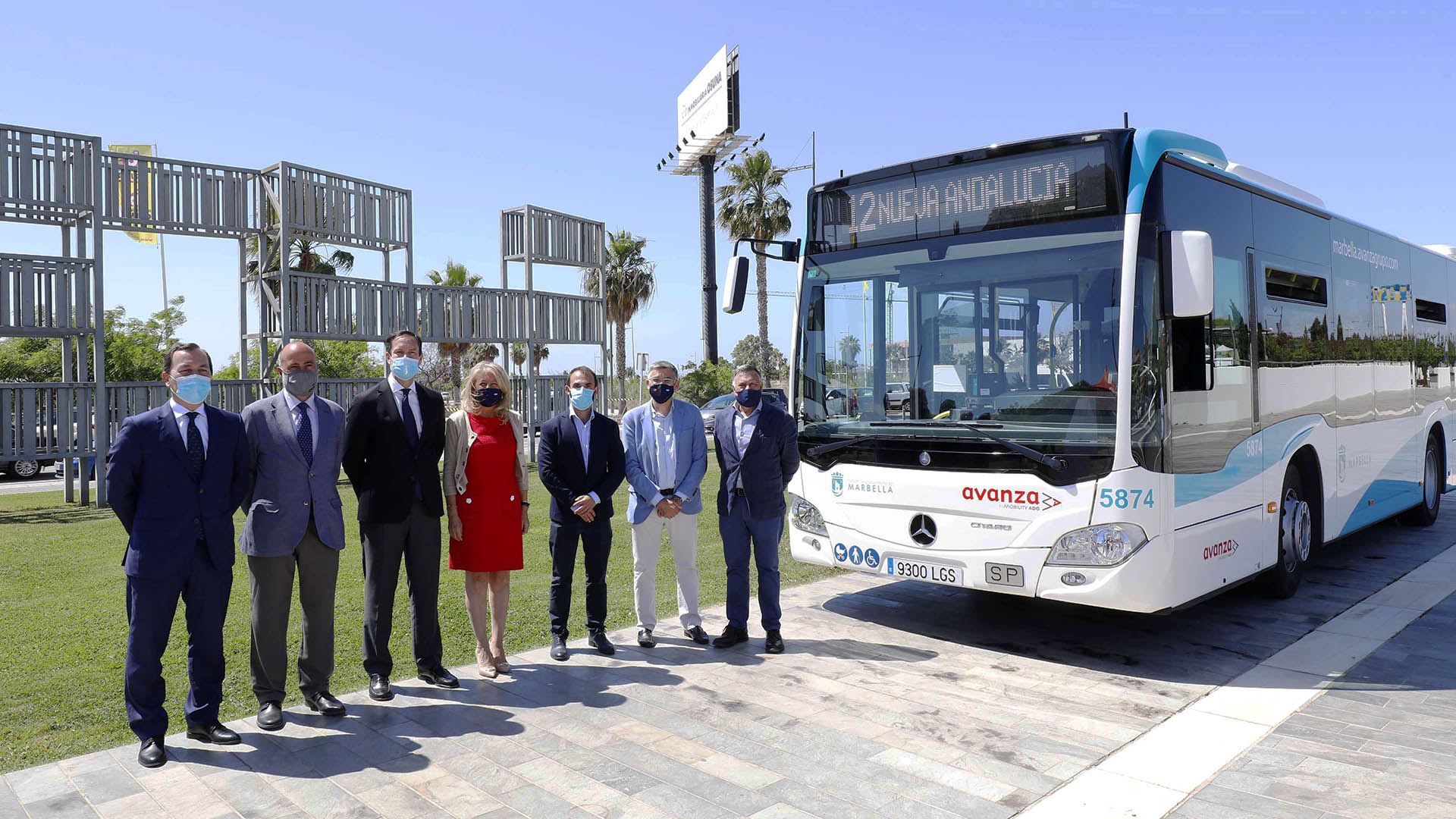 El ayuntamiento se hace cargo de dos líneas de autobuses, hasta ahora operadas por la Junta de Andalucía