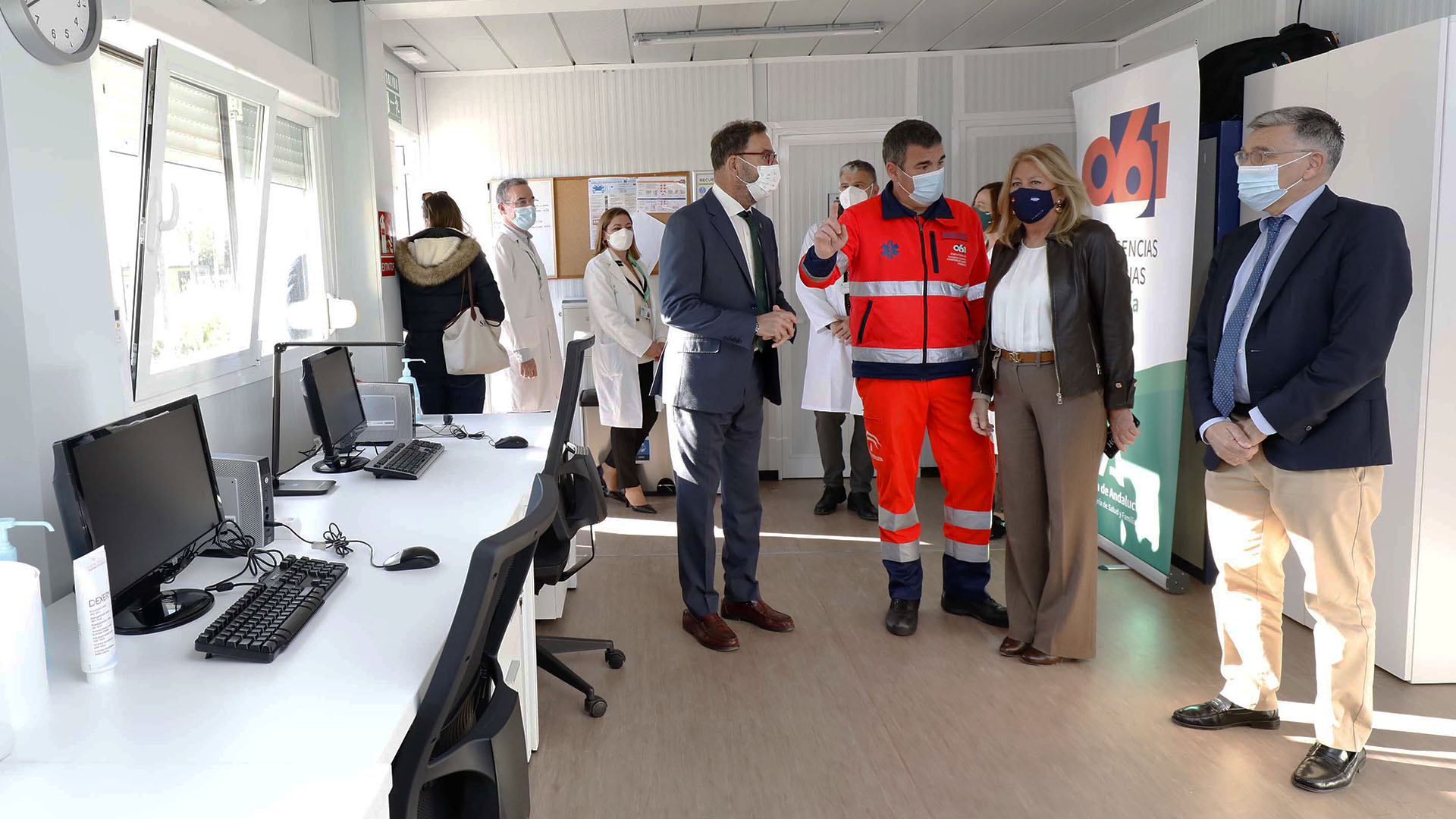 Finalmente, la nueva base del 061 en San Pedro Alcántara abre con cubículos prefabricados